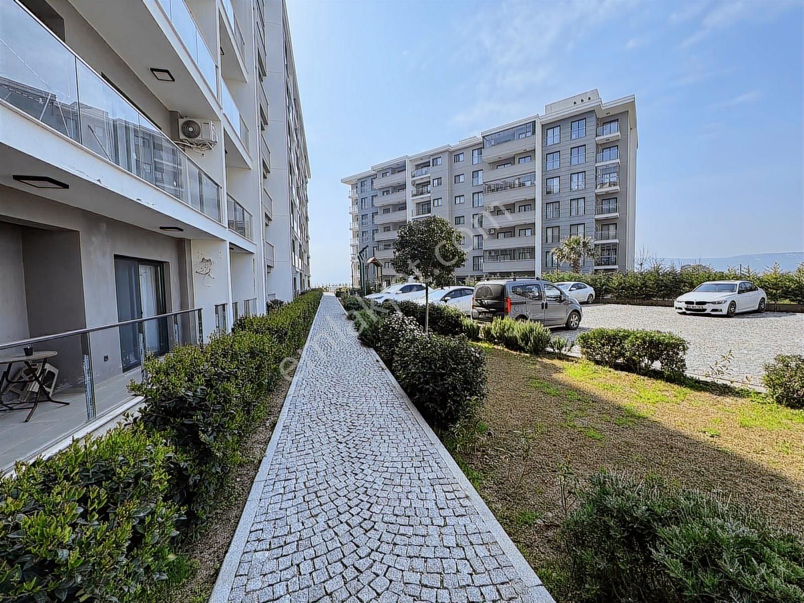 Torbalı Da Havuzlu Güvenlikli Sitede Kiralık 2+1 Daire - Görsel 34
