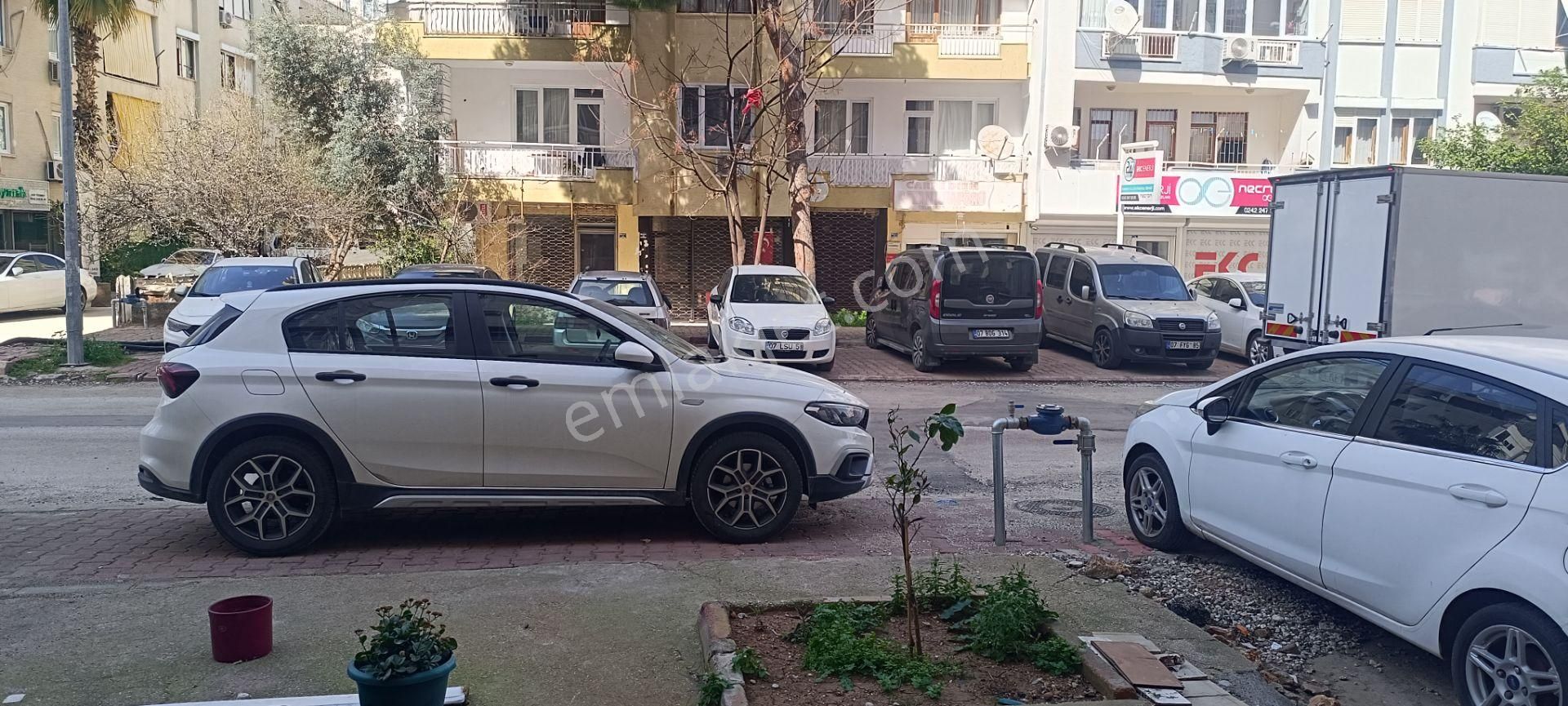 100.yıla Cephe 3 Katlı Dükkan - Görsel 11