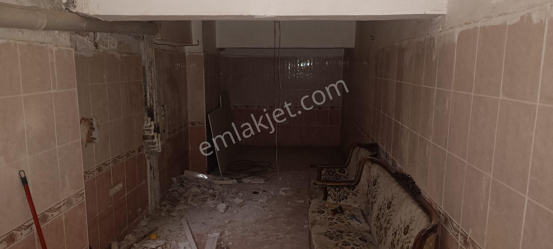 100.yıla Cephe 3 Katlı Dükkan - Görsel 8