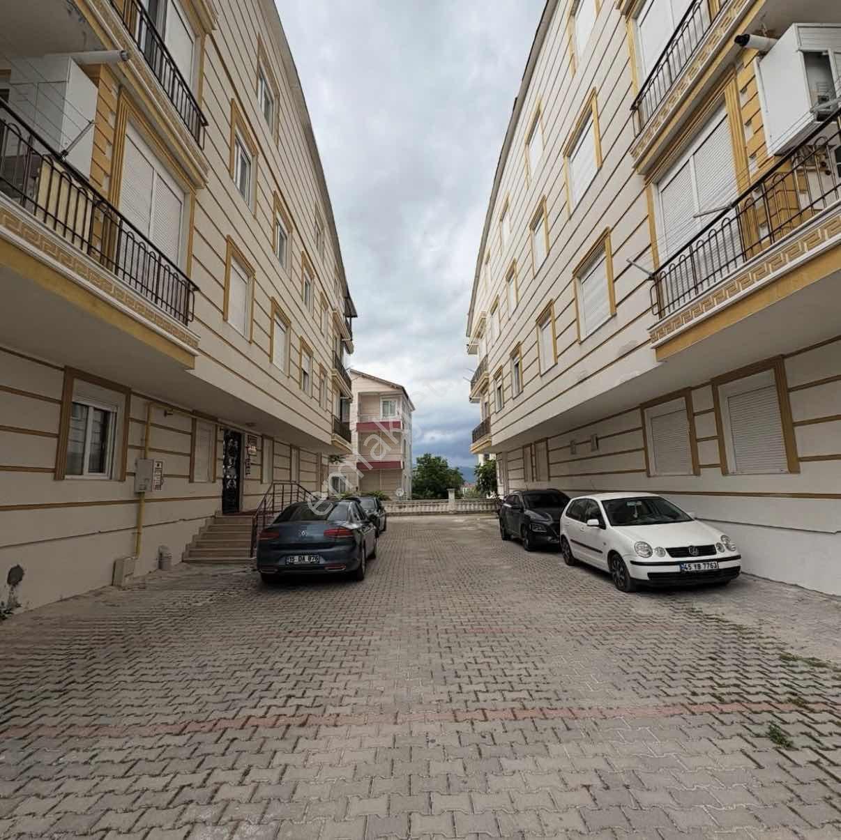 İnal Emlaktan Site İçerisinde Satılık 6+1 Lüks Dubleks Daire - Görsel 19