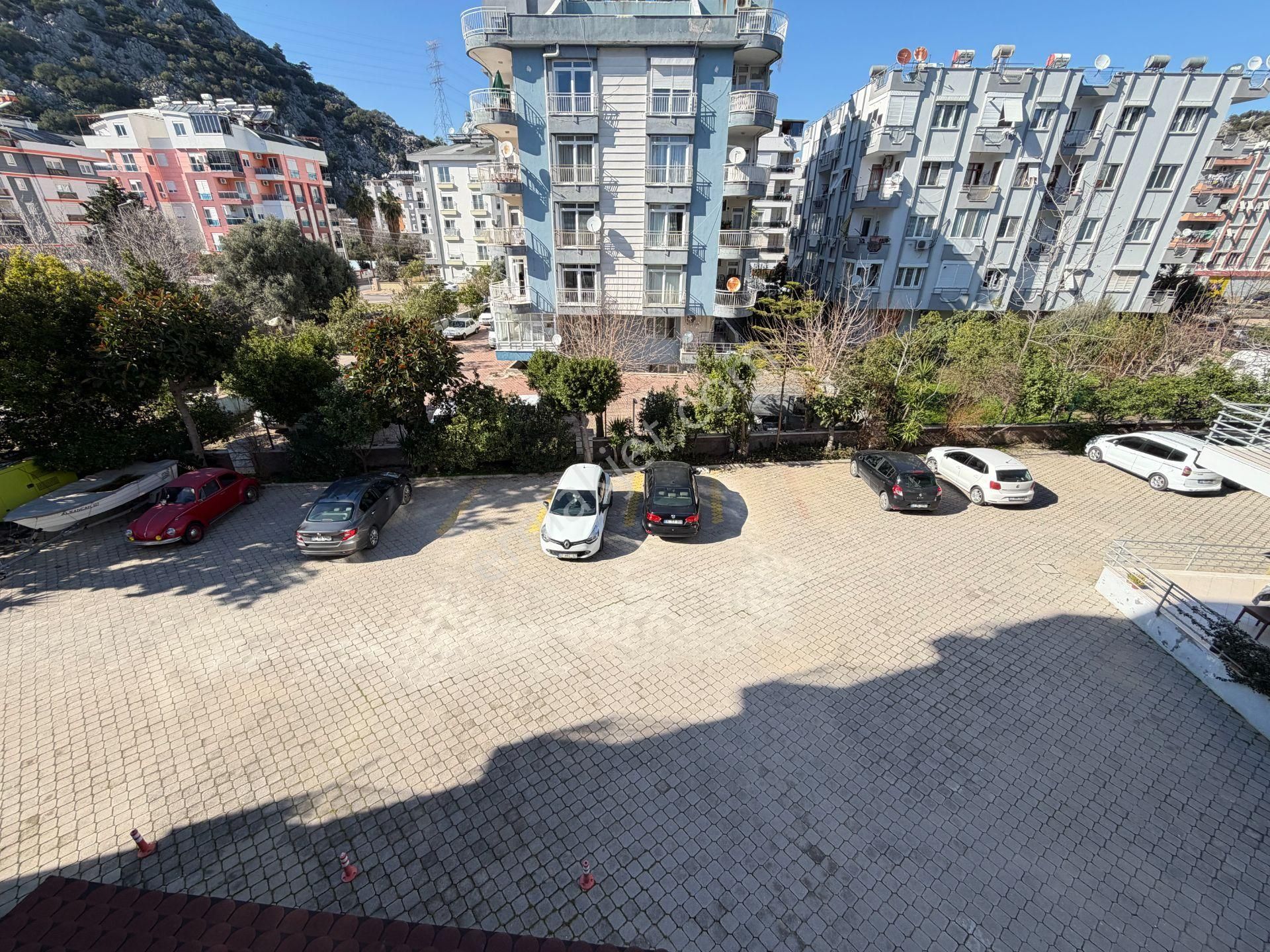 Konyaaltı Hurma Mah. Yüzme Havuzlu 2+1 Eşyasız Kiralık Daire - Görsel 8