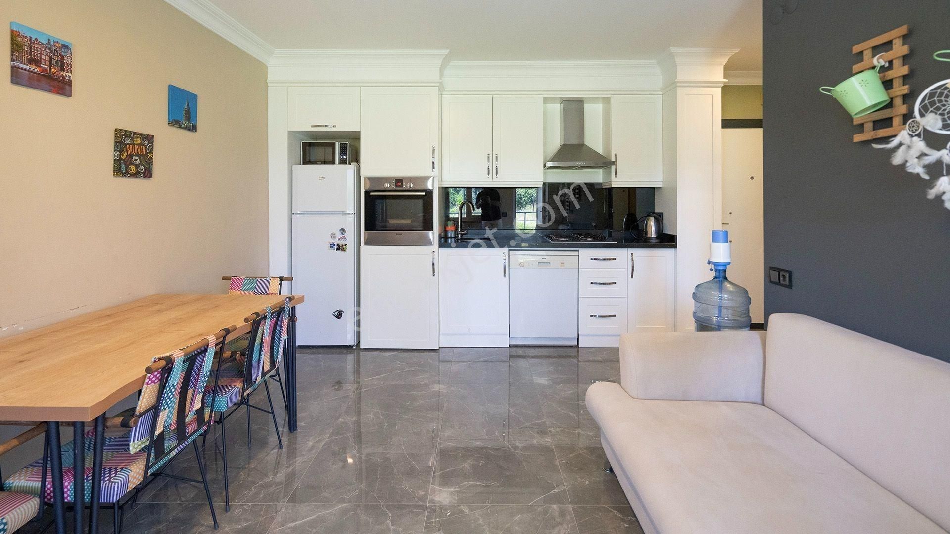 Alanya / Oba Göl’de Satılık 1+1 Eşyalı Daire – Denize 300 M - Görsel 4