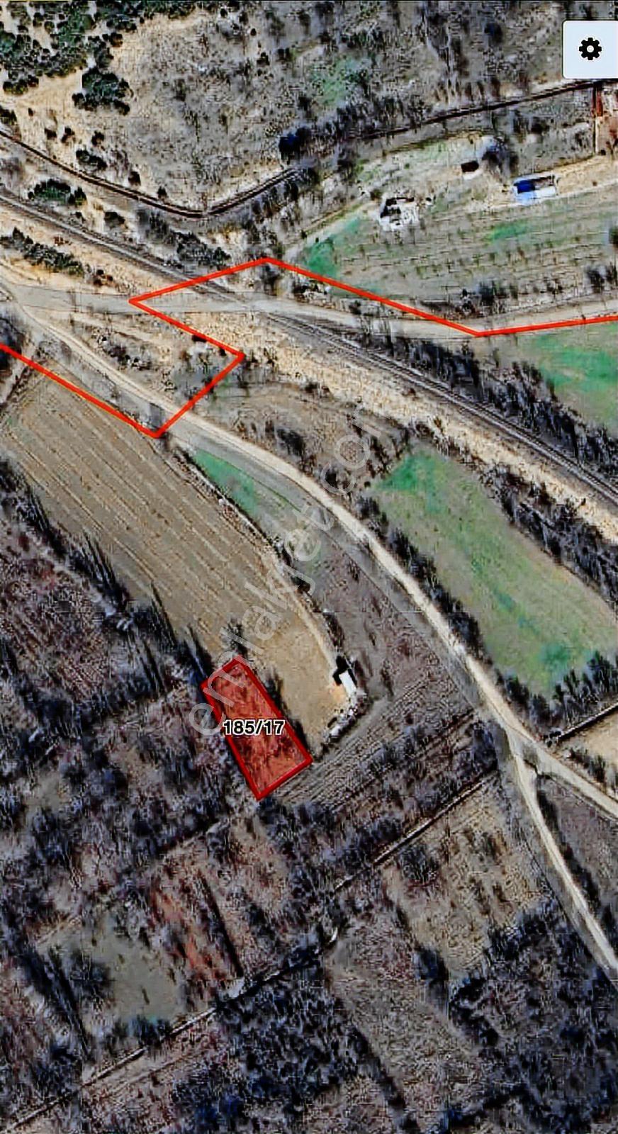 Keçiborlu İlçe Merkezinde 732m2 Fırsat Bahçe - Görsel 4
