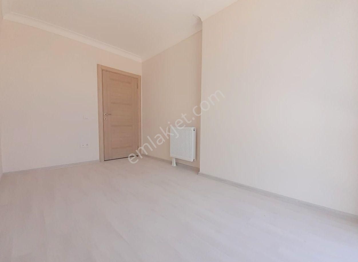 Mertcan'dan Havuzlu Güvenlikli Sitede Ara Kat 2+1 Daire - Görsel 13