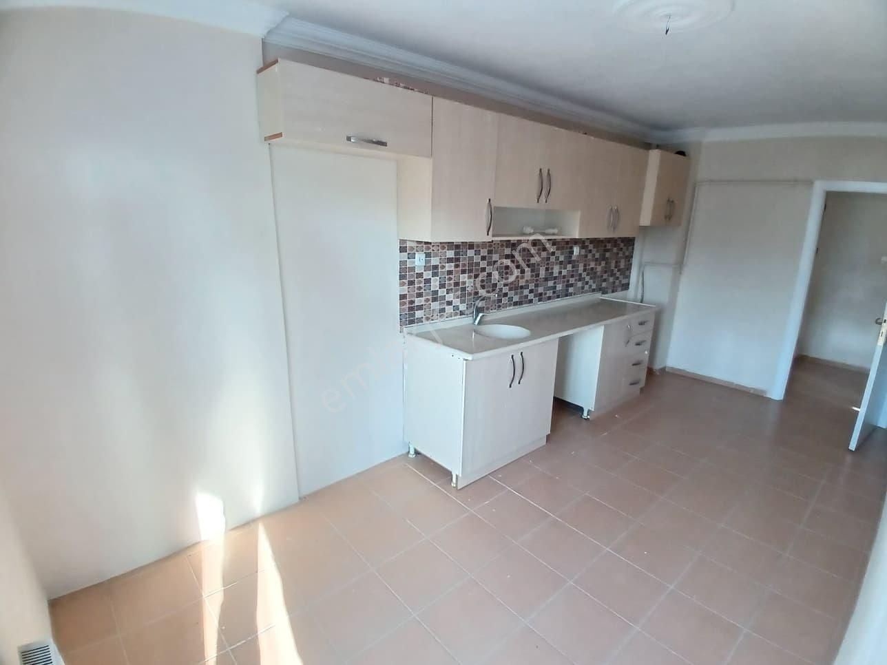 Mudanya Yeni Mah.kiralık Masrafsız 3+1 Daire - Görsel 13