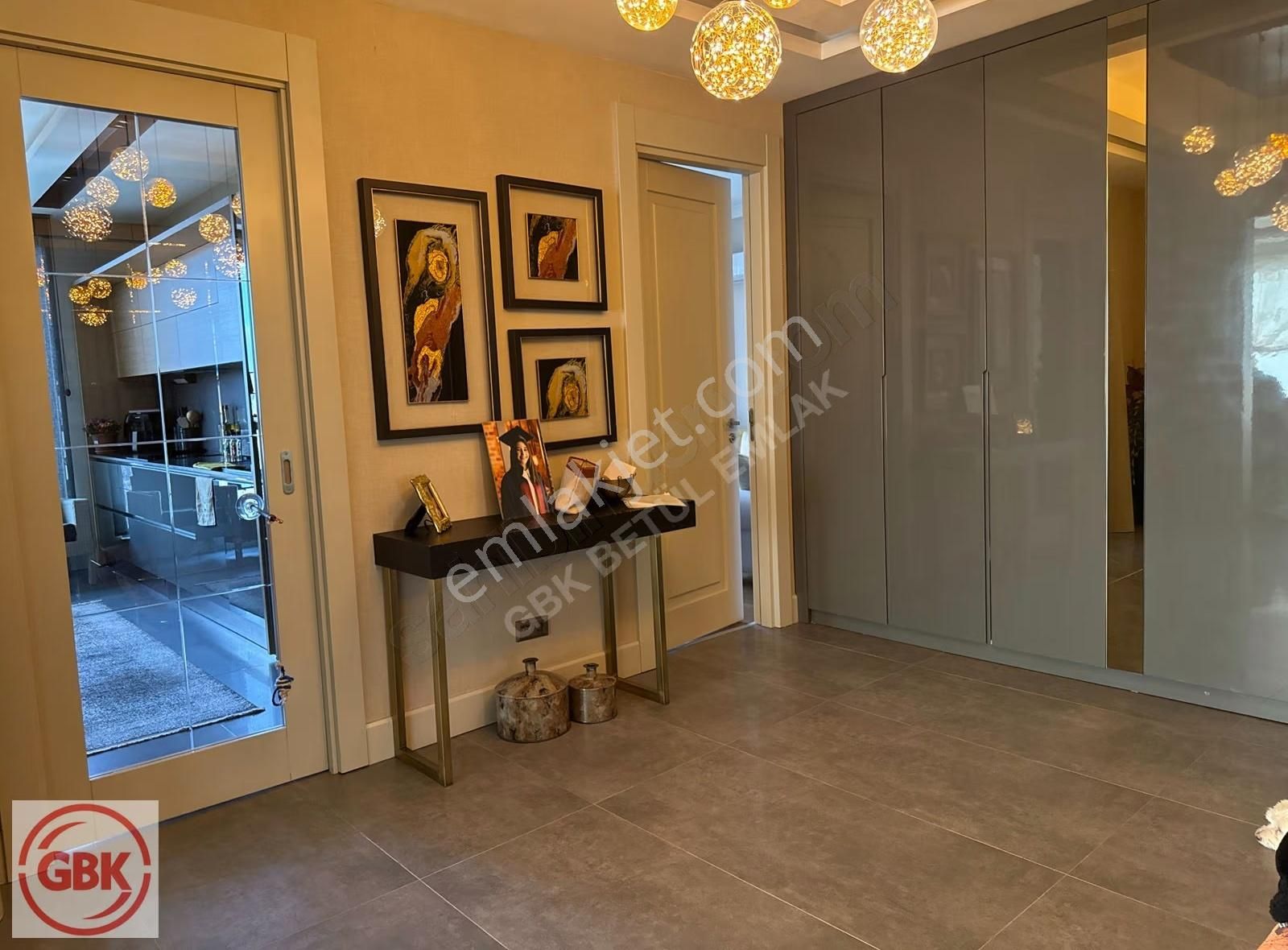 Kuvars Kule'de Özel Tasarım, Eşyalı Lüks 4+1kiralık Daire - Görsel 28