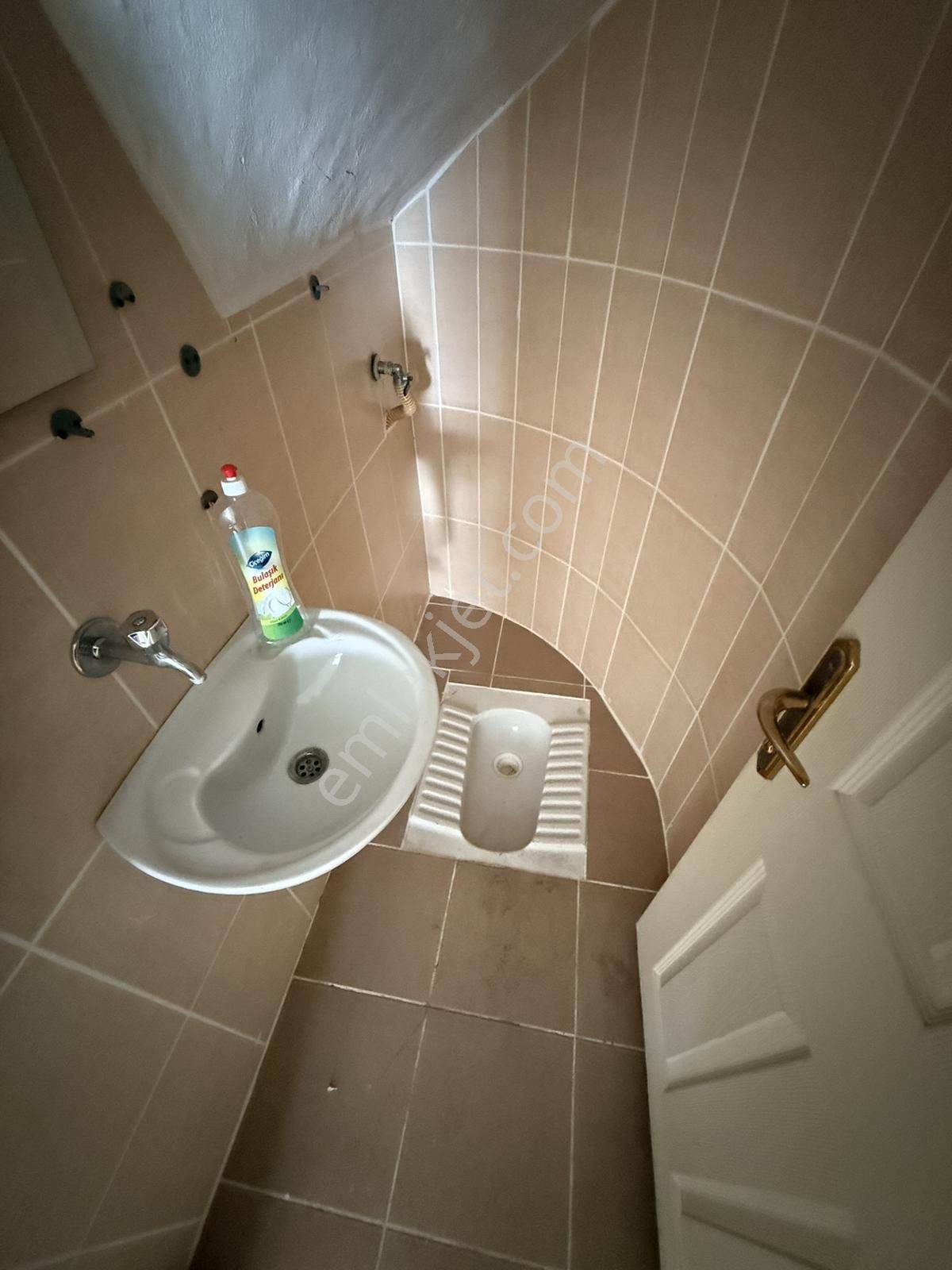 Uncalı'da Merkezi Konumda Çok Keyifli 4+1 Çatı Dubleksi - Görsel 2