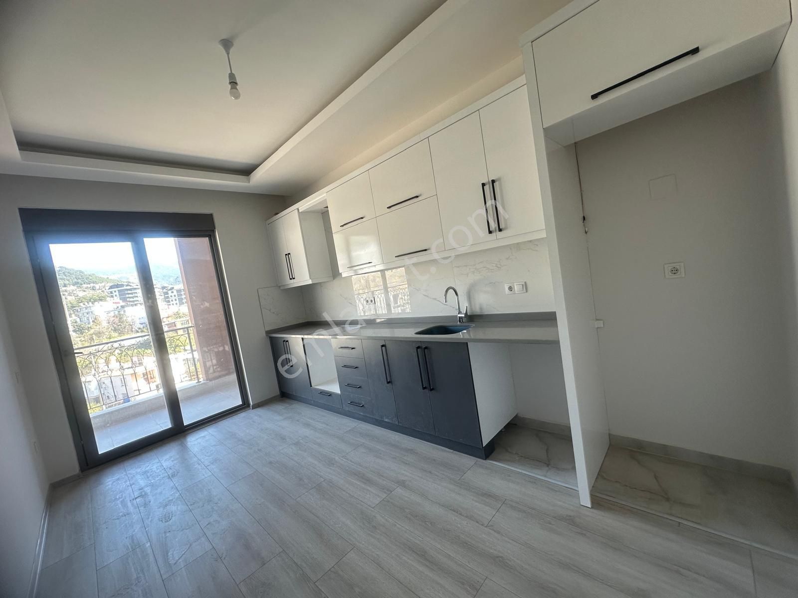 Alanya Çıplaklı Mah.kiralık 2+1 Daire - Görsel 16