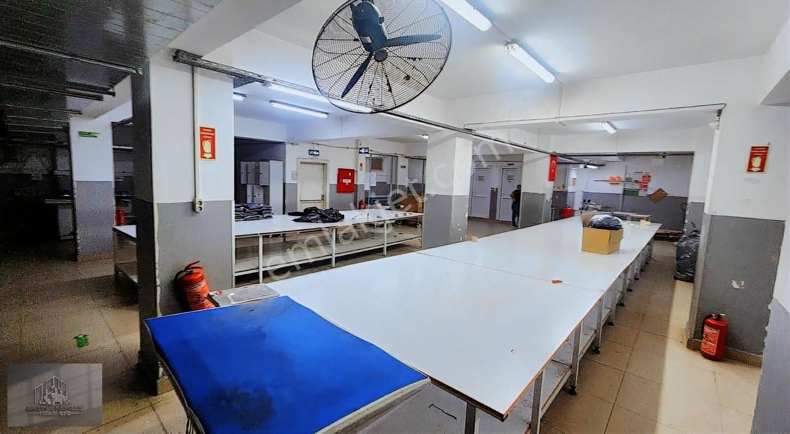 Sulyapıdan Meydana Yakın 1200 M2 Giriş Depolama Ve İmalata Uygun - Görsel 6