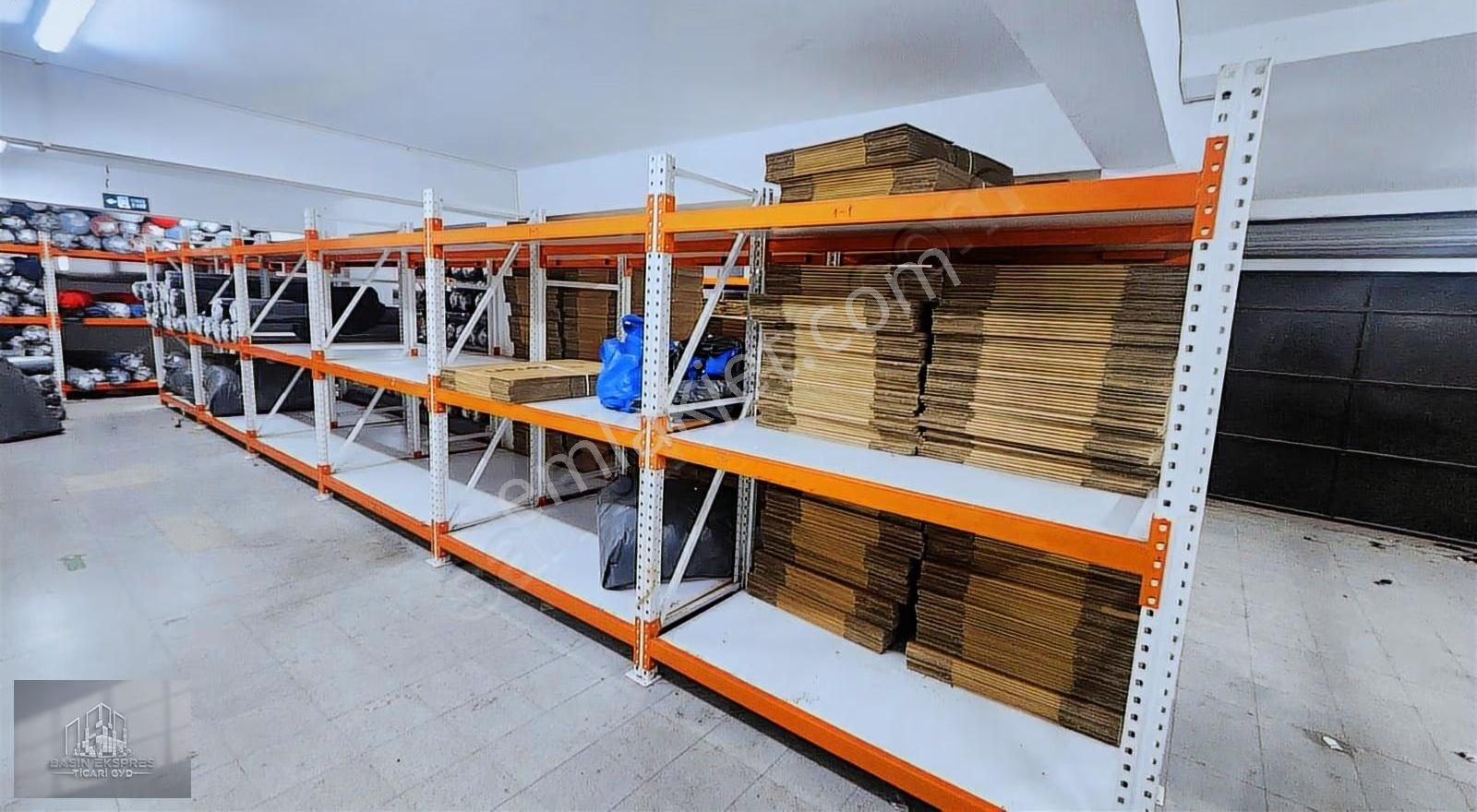 Sulyapıdan Meydana Yakın 1200 M2 Giriş Depolama Ve İmalata Uygun - Görsel 3