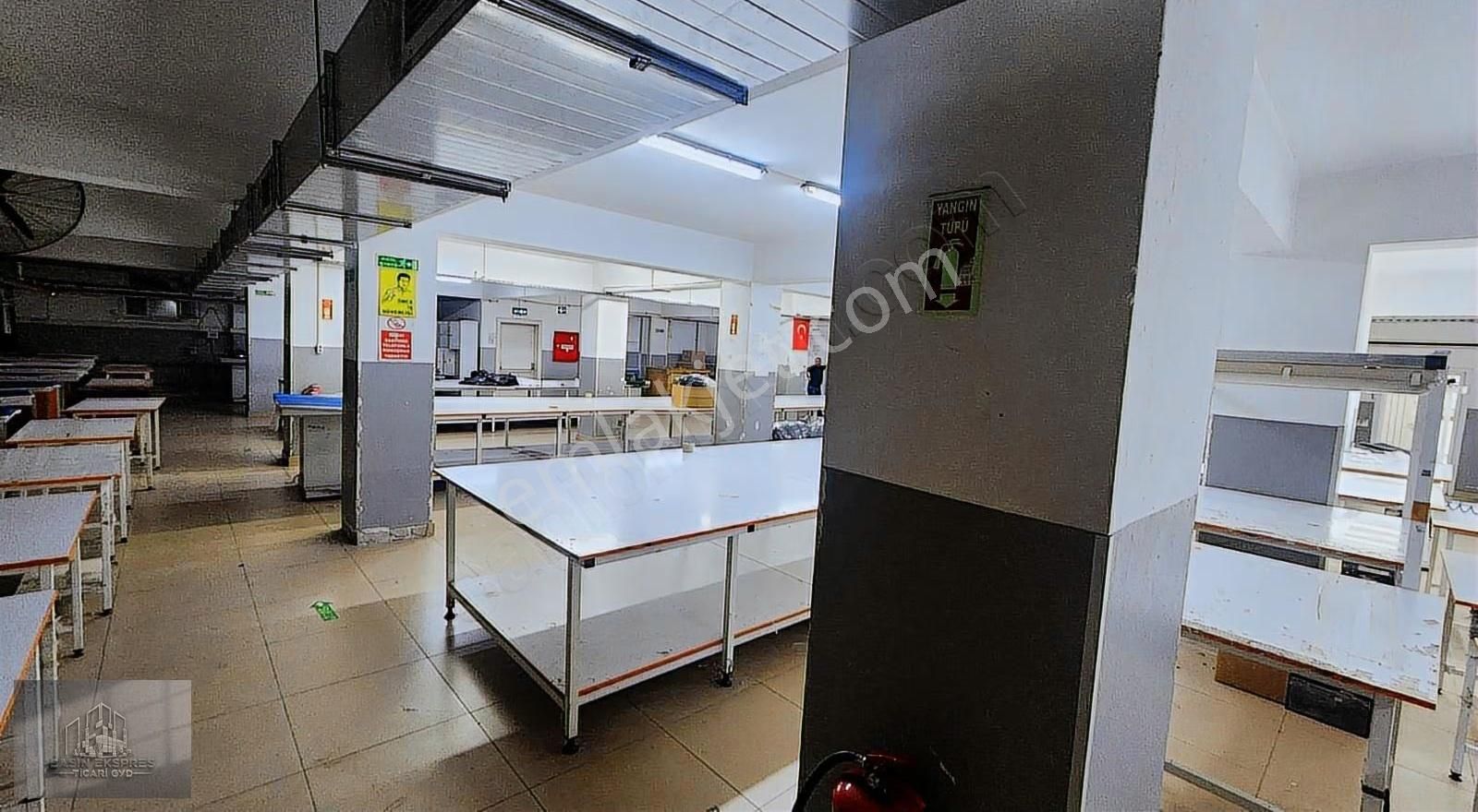 Sulyapıdan Meydana Yakın 1200 M2 Giriş Depolama Ve İmalata Uygun - Görsel 15