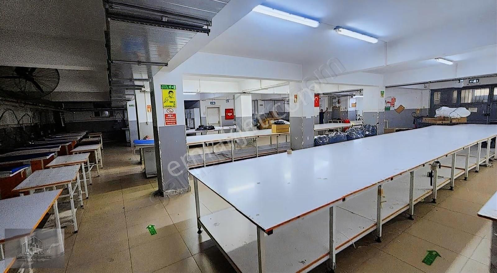 Sulyapıdan Meydana Yakın 1200 M2 Giriş Depolama Ve İmalata Uygun