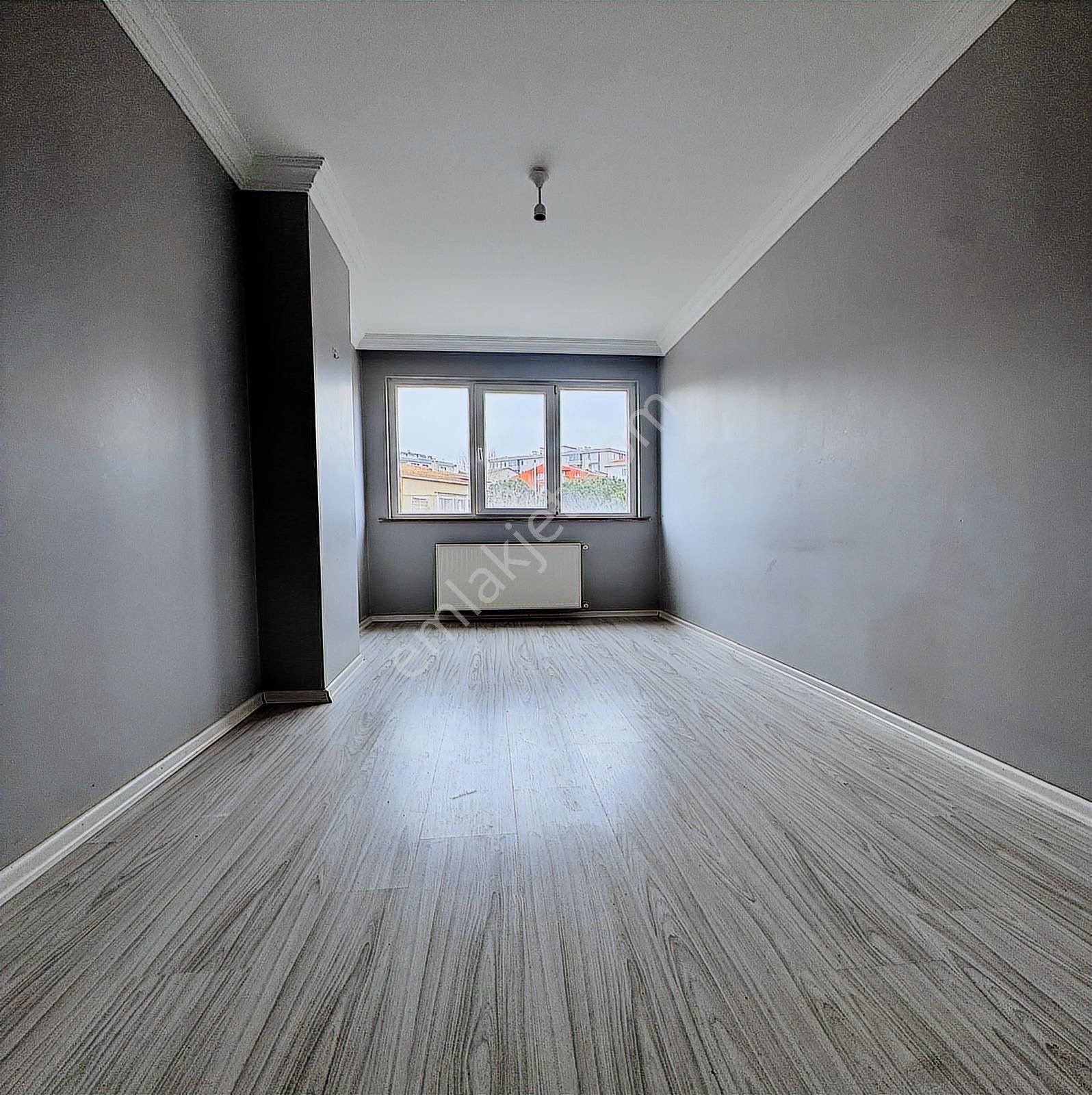 Kod 2180 Avrasya Yapıdan Hilal Mah. Ebeveyn Banyolu 2+1 Kiralık - Görsel 2