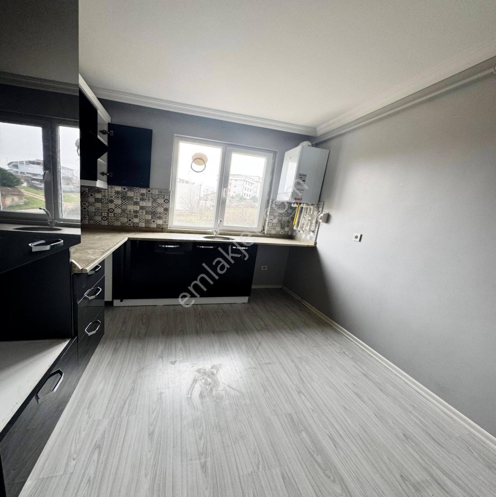 Kod 2180 Avrasya Yapıdan Hilal Mah. Ebeveyn Banyolu 2+1 Kiralık - Görsel 15