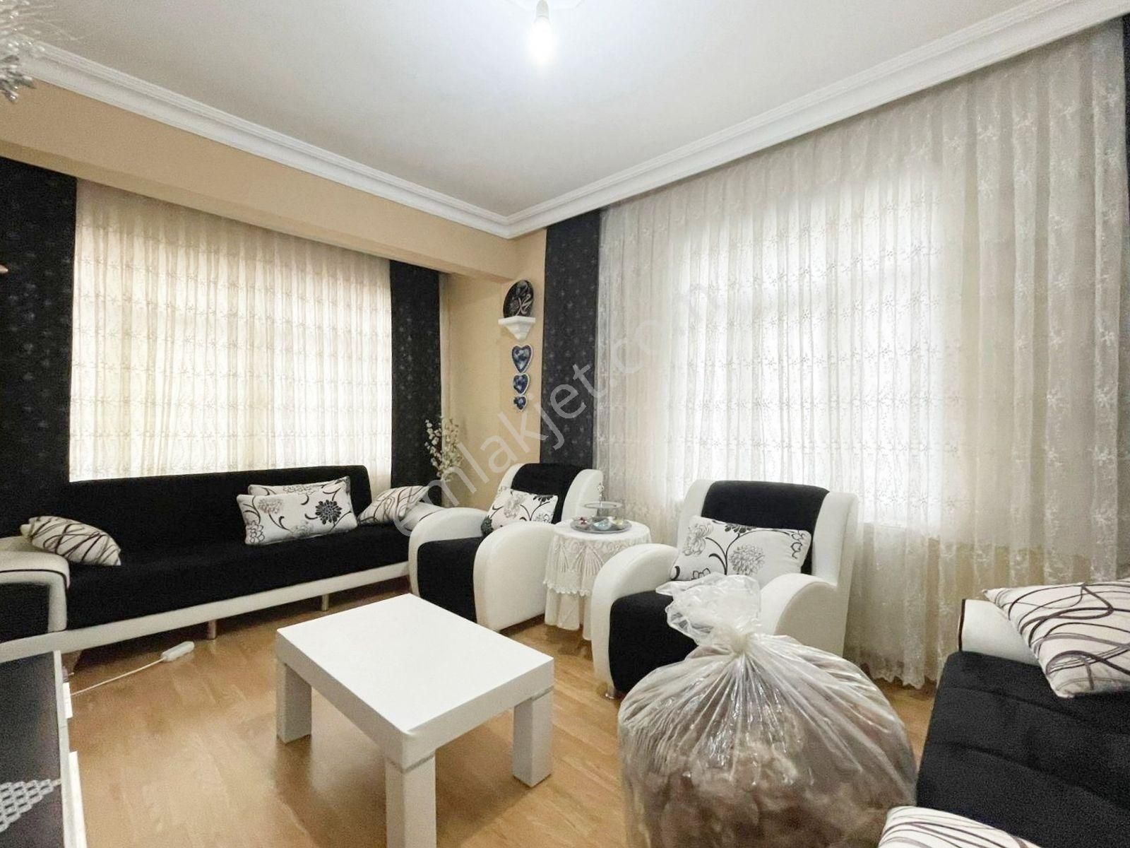 Mertcan'dan Ramazanoğlu Mah.caddeye 3dk Satılık Müstakil Ev - Görsel 10