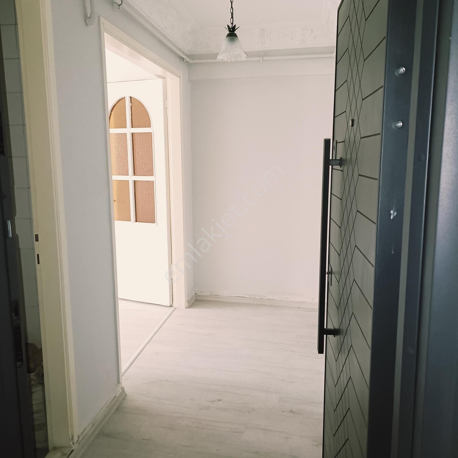 Remax Advantage'den Metroya Yürüme Mesafesinde Satılık Daire - Görsel 18