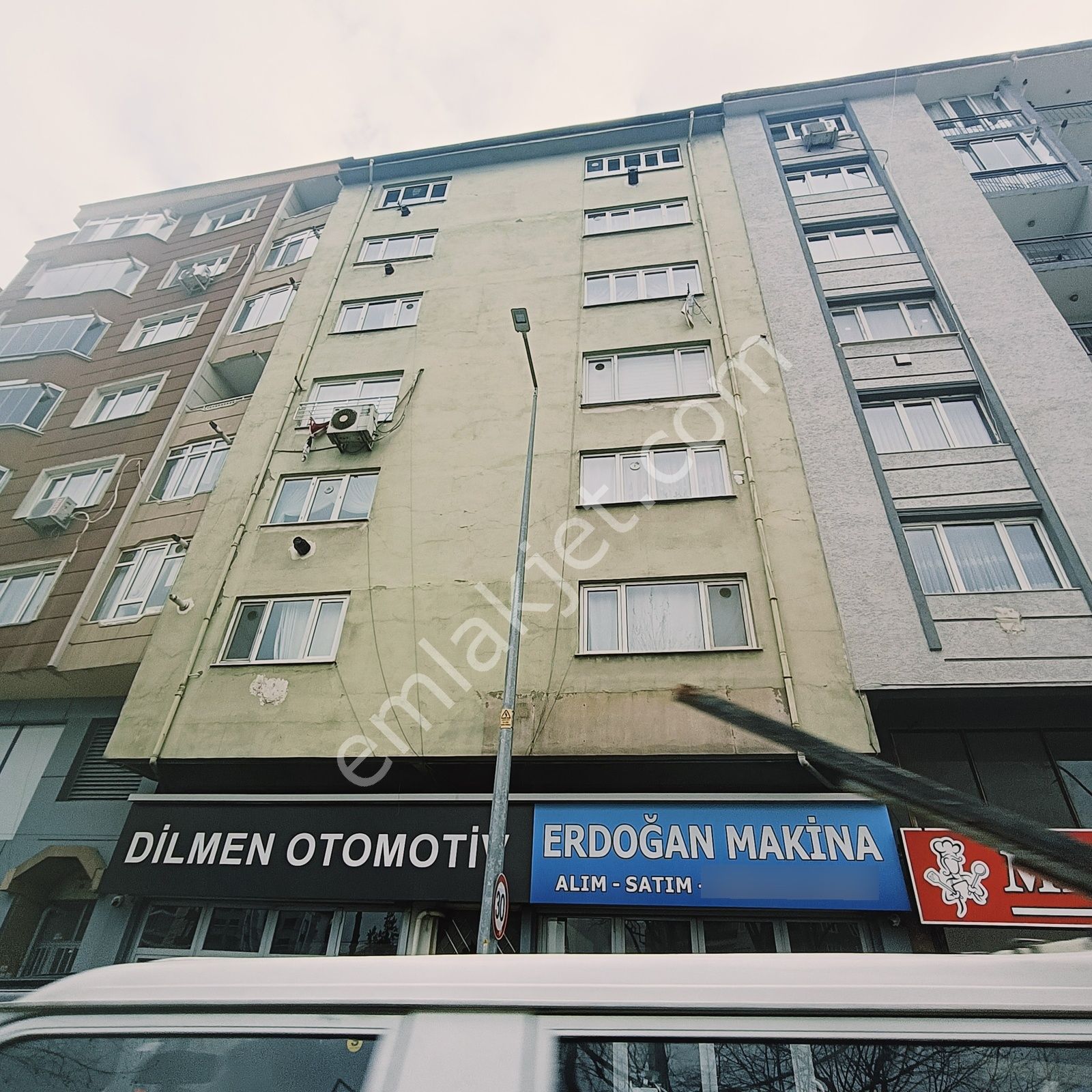 Remax Advantage'den Metroya Yürüme Mesafesinde Satılık Daire - Görsel 21