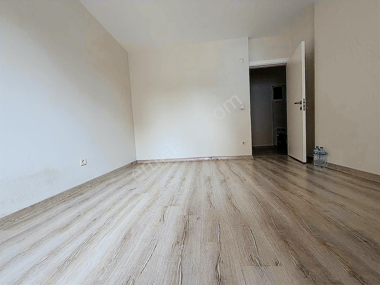 Ümraniye Elmalıkent Mh.2+1 Ebeveyn Banyolu Kiralık Daire - Görsel 23