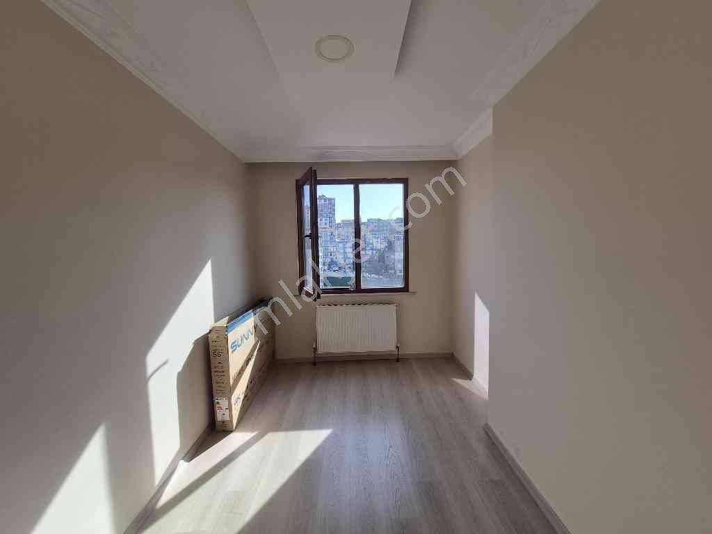 Eyüpsultan Kiralık 2+1 Daire - Görsel 24