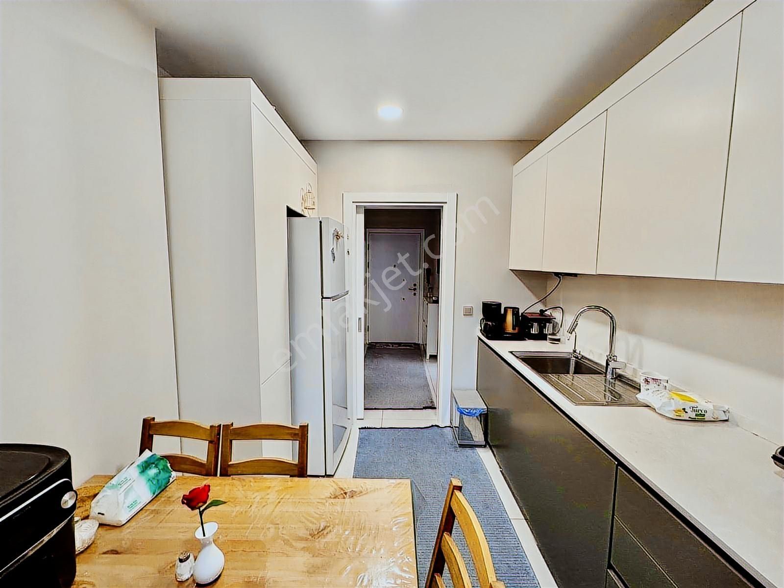 Pegaas'tan Mars 19 Da 2+1 Peyzaj Manzaralı Ara Kat Satılık Daire - Görsel 18