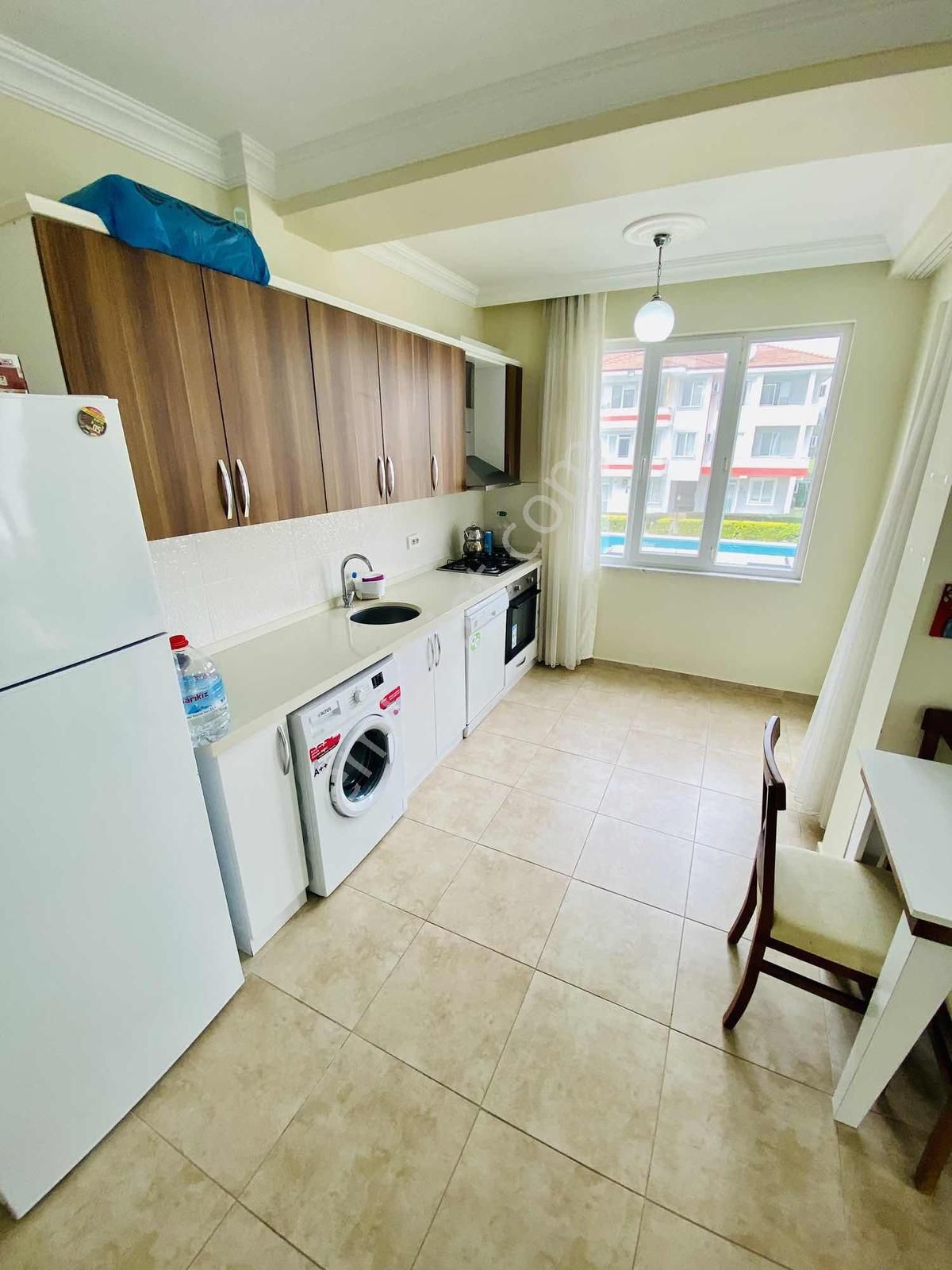 Dalaman Havuzlu Elit Sıtede Esyalı Satılık 2+1 Arakat Daire - Görsel 3