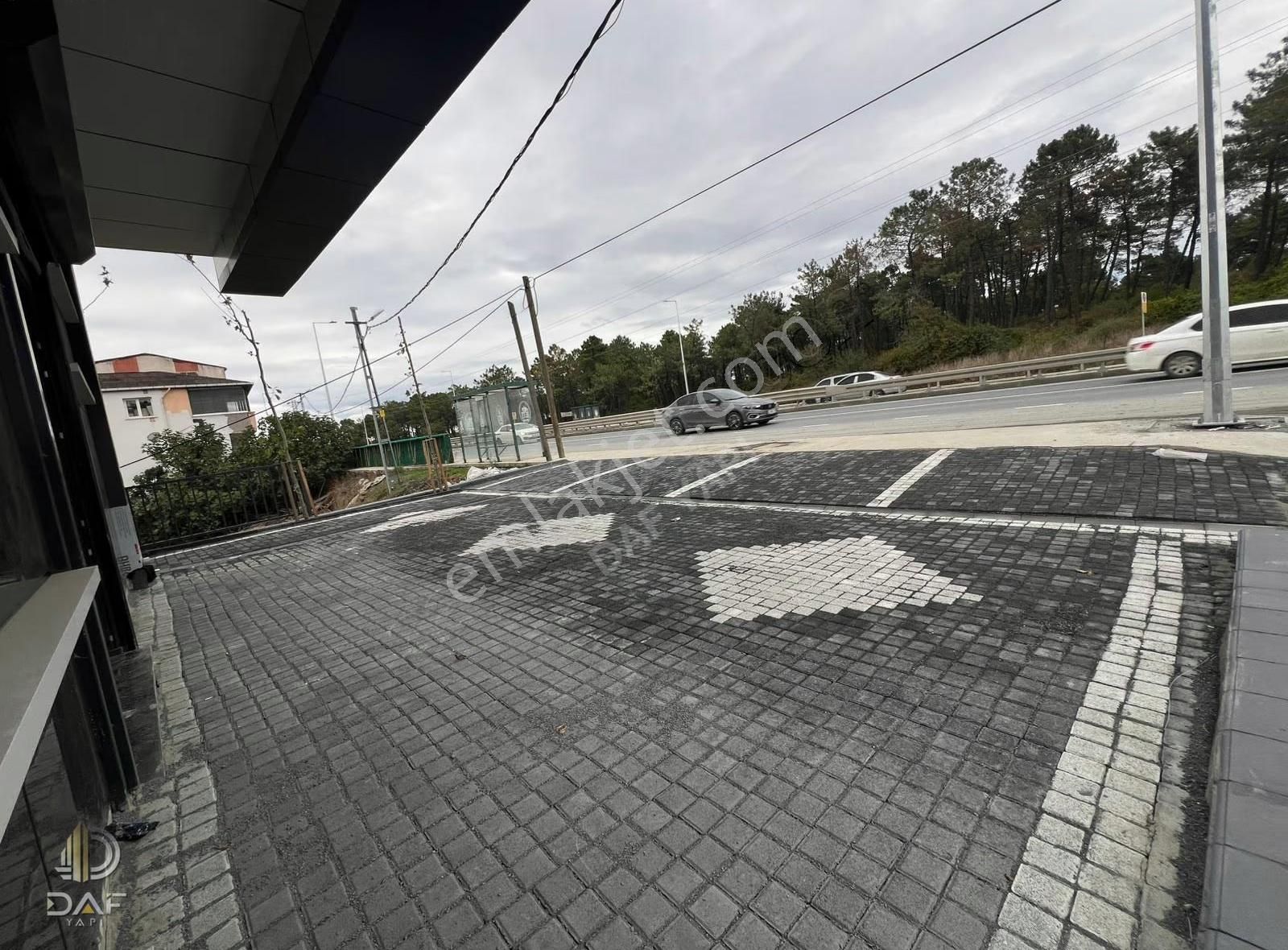 Havalimanı Güzergahında & En Yakın Konumda Kiralık İş Merkezi - Görsel 17