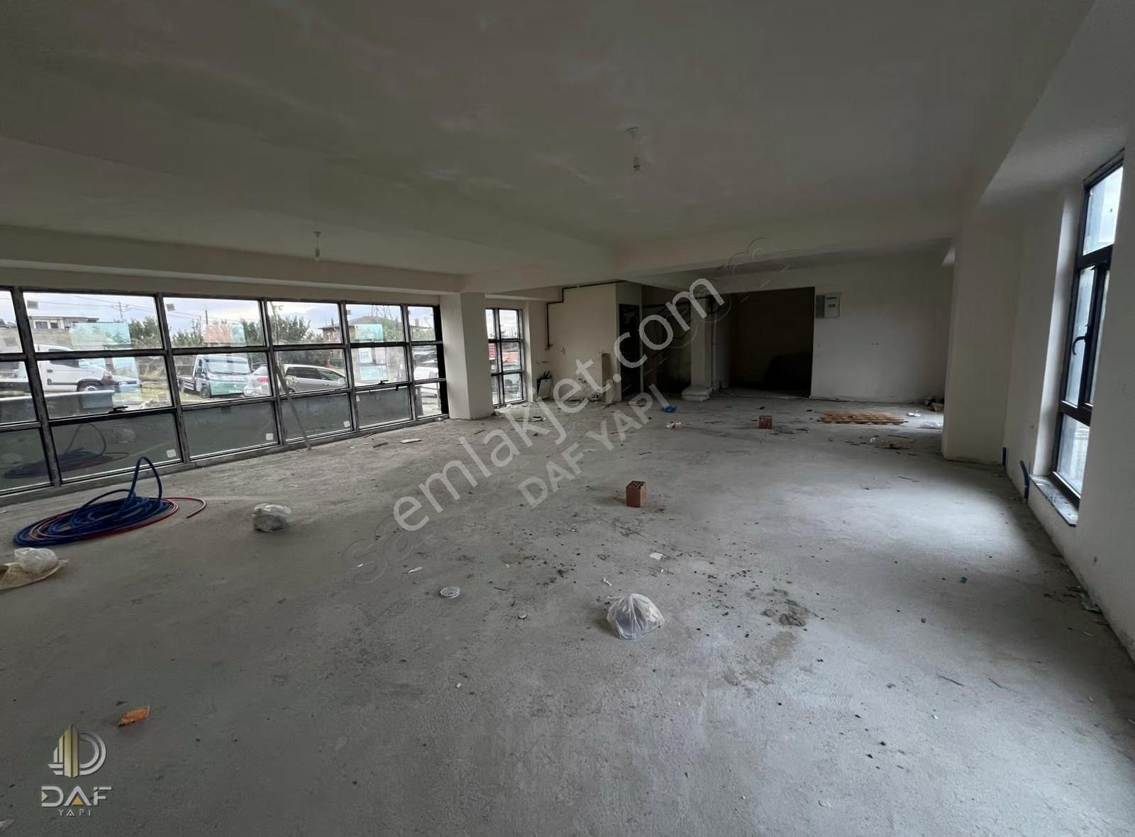 Havalimanı Güzergahında & En Yakın Konumda Kiralık İş Merkezi - Görsel 4