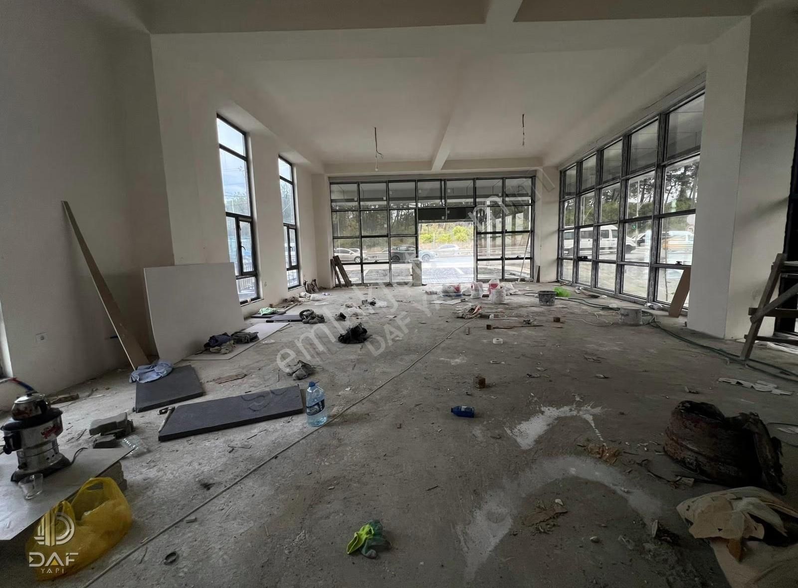 Havalimanı Güzergahında & En Yakın Konumda Kiralık İş Merkezi - Görsel 11