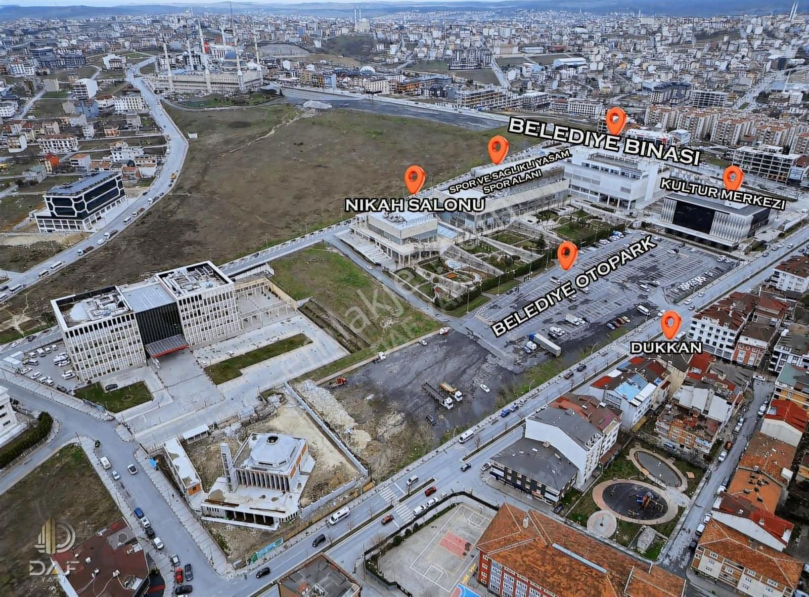 Arnavutköy Taşoluk'ta Belediye Yanı Satılık Dükkan - Görsel 2