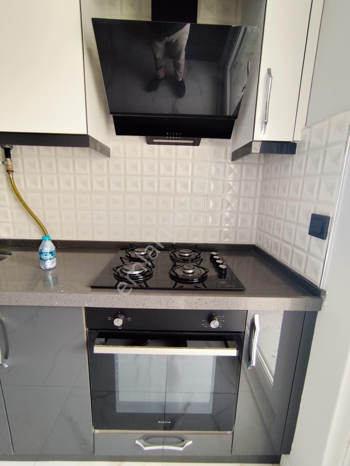 Mertcan Dan Adnan Kahveci Metroya Yürüme 3+1 İskanlı - Ebeveyn Banyolu - Görsel 14