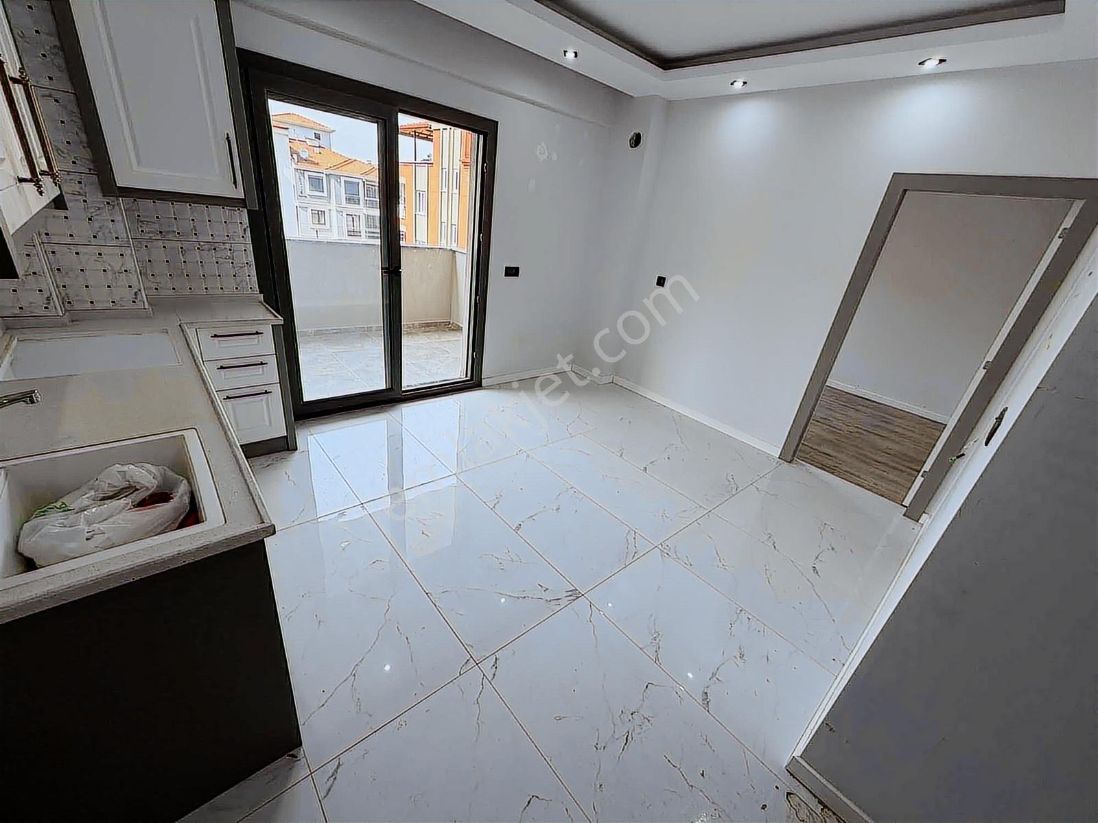 Üniversite Yakın Sıfır Ayarında 2+1 80m2 Amerikan Mutfak Kiralık - Görsel 15