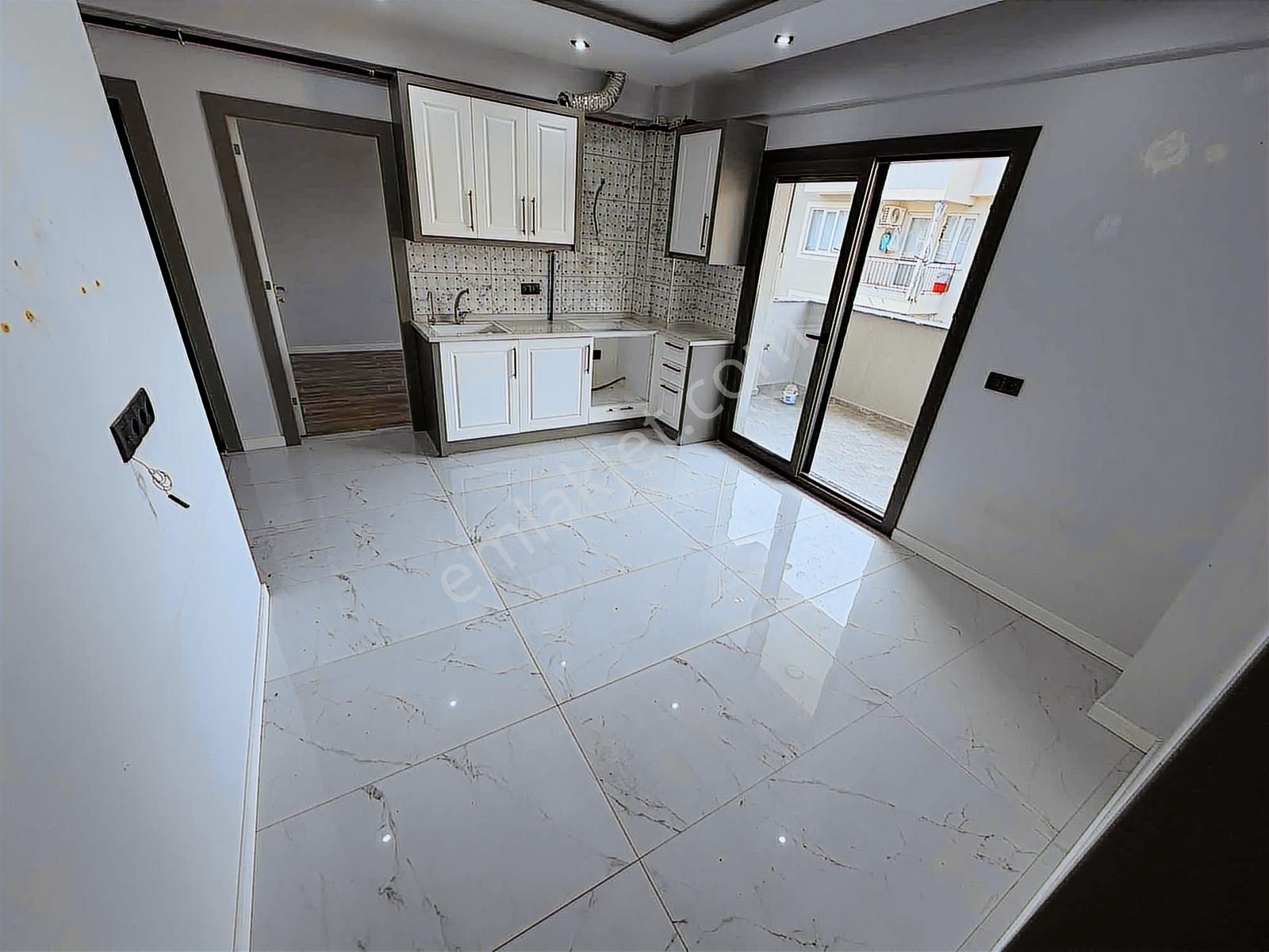 Üniversite Yakın Sıfır Ayarında 2+1 80m2 Amerikan Mutfak Kiralık