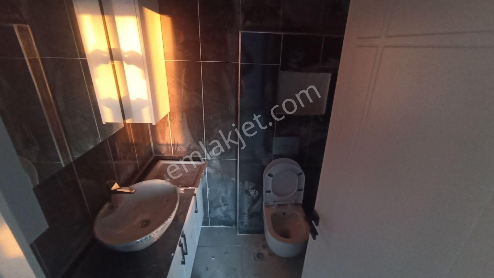 Merkezi Konumda 2+1 Kelepir Daire - Görsel 11