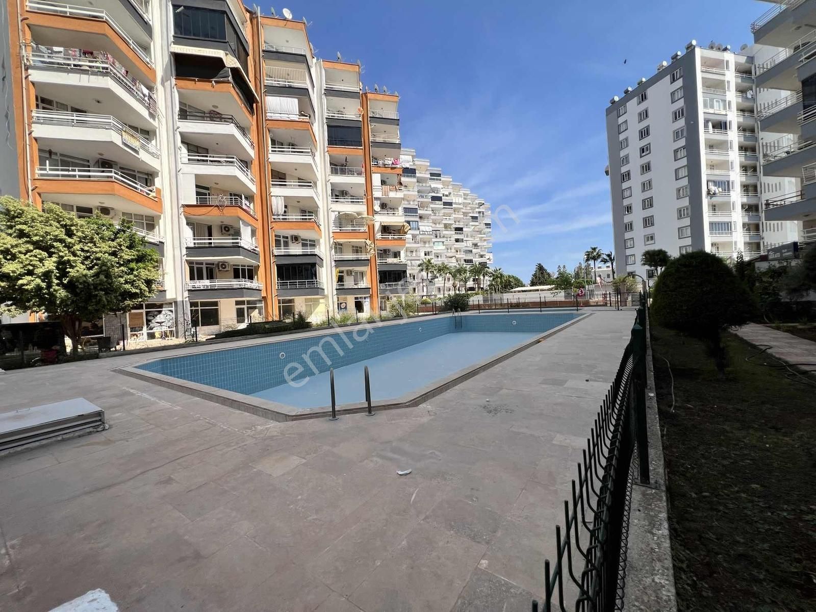 Beyazgül Sitesinde Deniz Manzaralı Uygun Fiyat Geniş 2+1 - Görsel 28