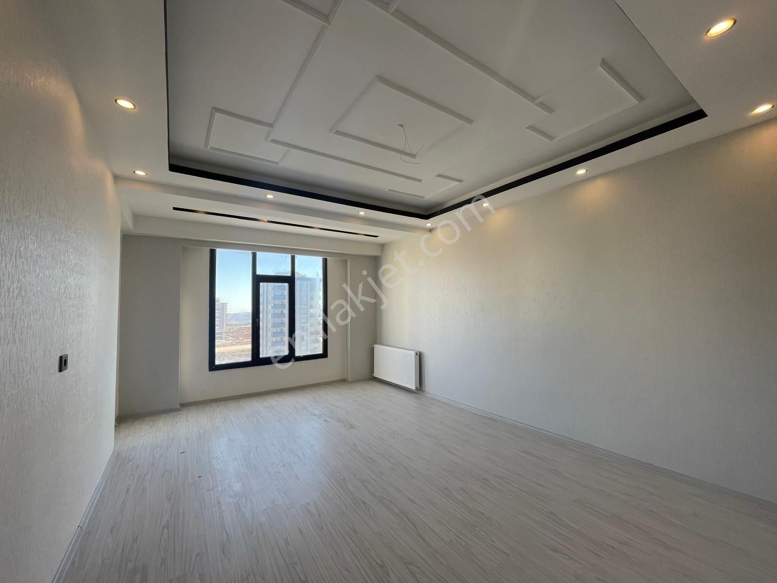 Satılık 2+1 Arakat