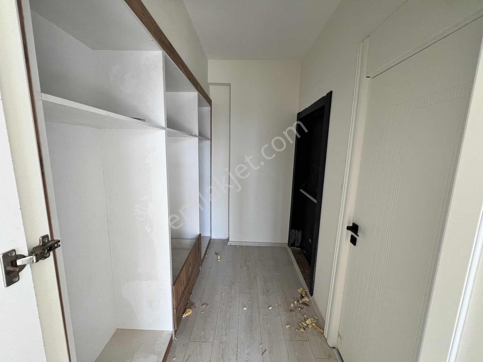 Yuv*** Tömukde 2+1 Satılık - Görsel 14