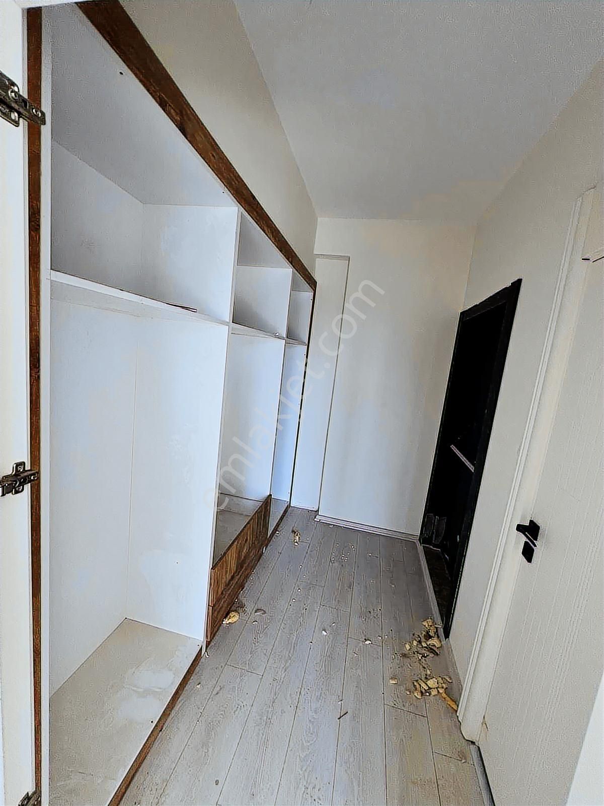 Yuv*** Tömukde 2+1 Satılık - Görsel 13