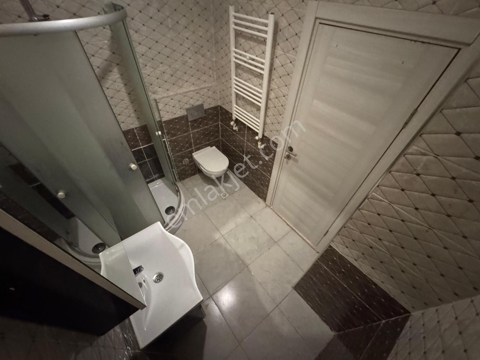 Dora Dan Altınkumda Satılık Yeni Bina Bakımlı Kelepir 1+1 Daire - Görsel 21