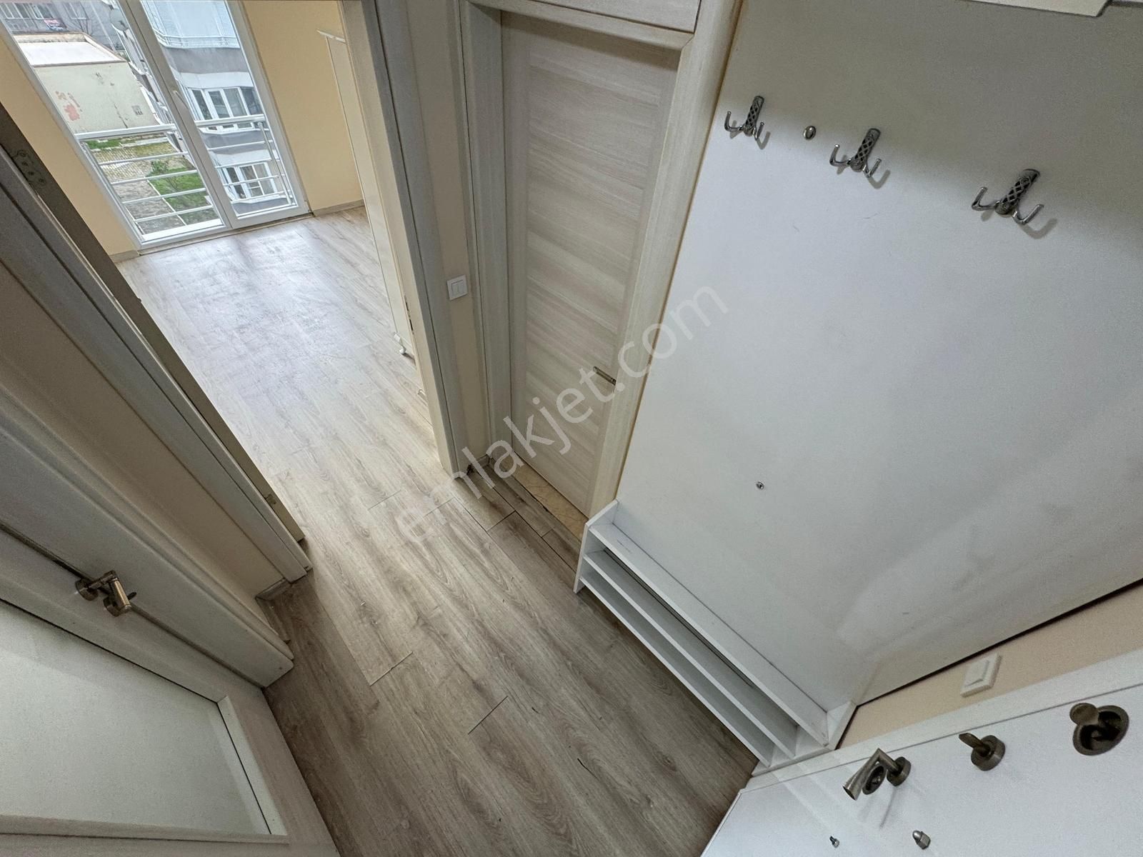 Dora Dan Altınkumda Satılık Yeni Bina Bakımlı Kelepir 1+1 Daire - Görsel 23