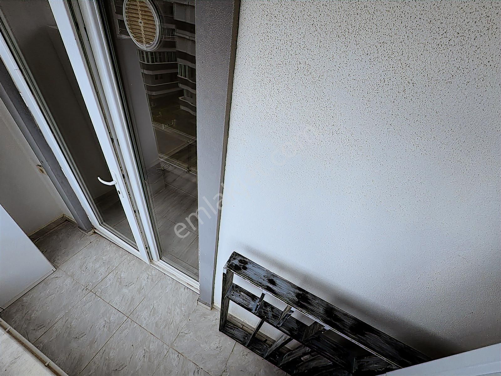 Dora Dan Altınkumda Satılık Yeni Bina Bakımlı Kelepir 1+1 Daire - Görsel 16