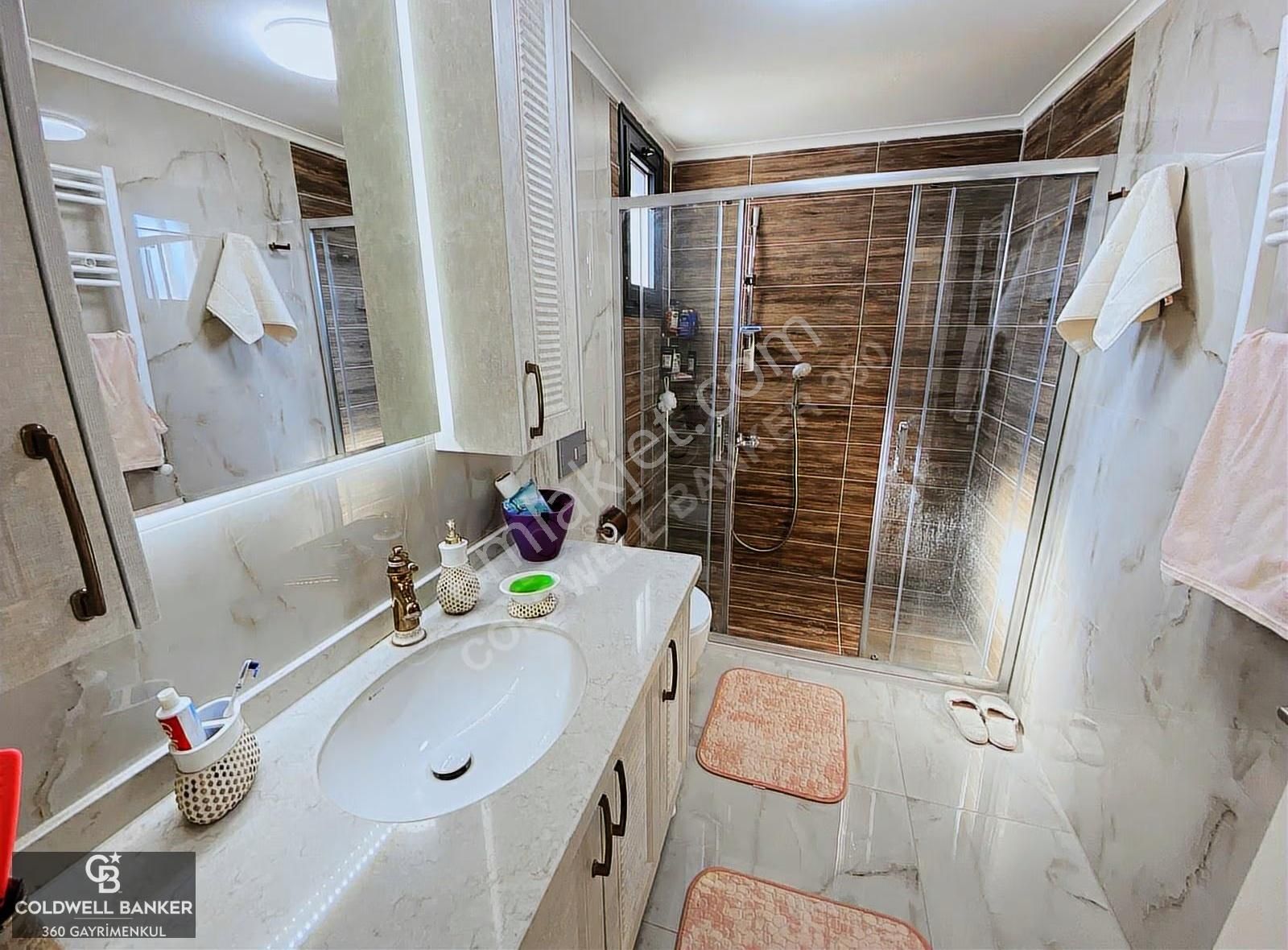 Güzelbahçe Çamlı Özel Yapım Satılık Lüks Villa - Görsel 35