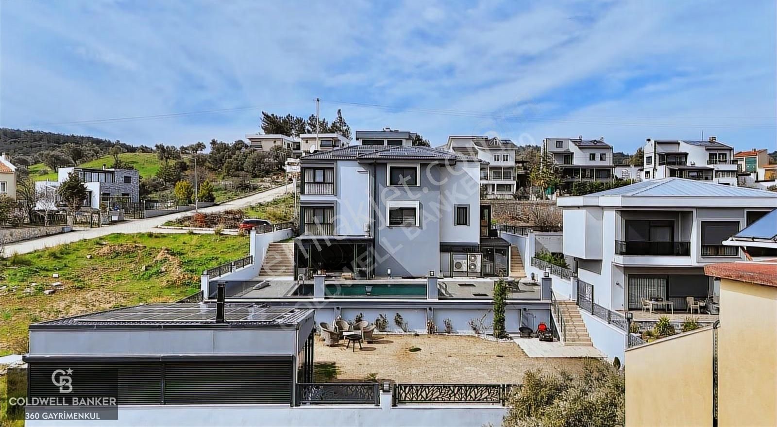 Güzelbahçe Çamlı Özel Yapım Satılık Lüks Villa - Görsel 23