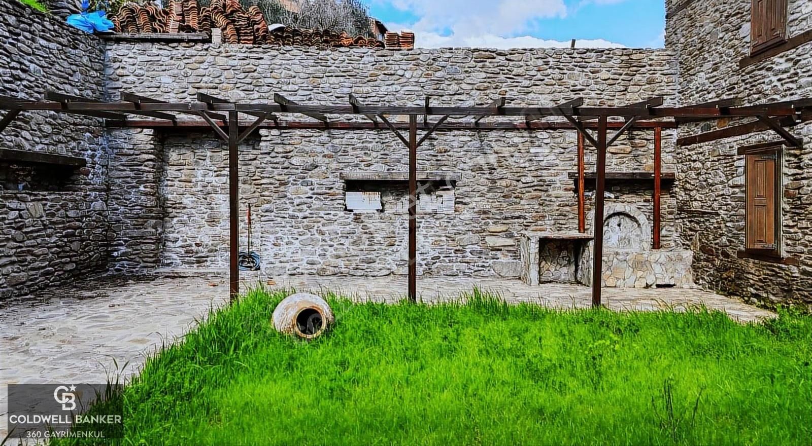 Ödemiş Birgi'de Restore Edilmiş Emsalsiz Satılık Taş Konak - Görsel 20