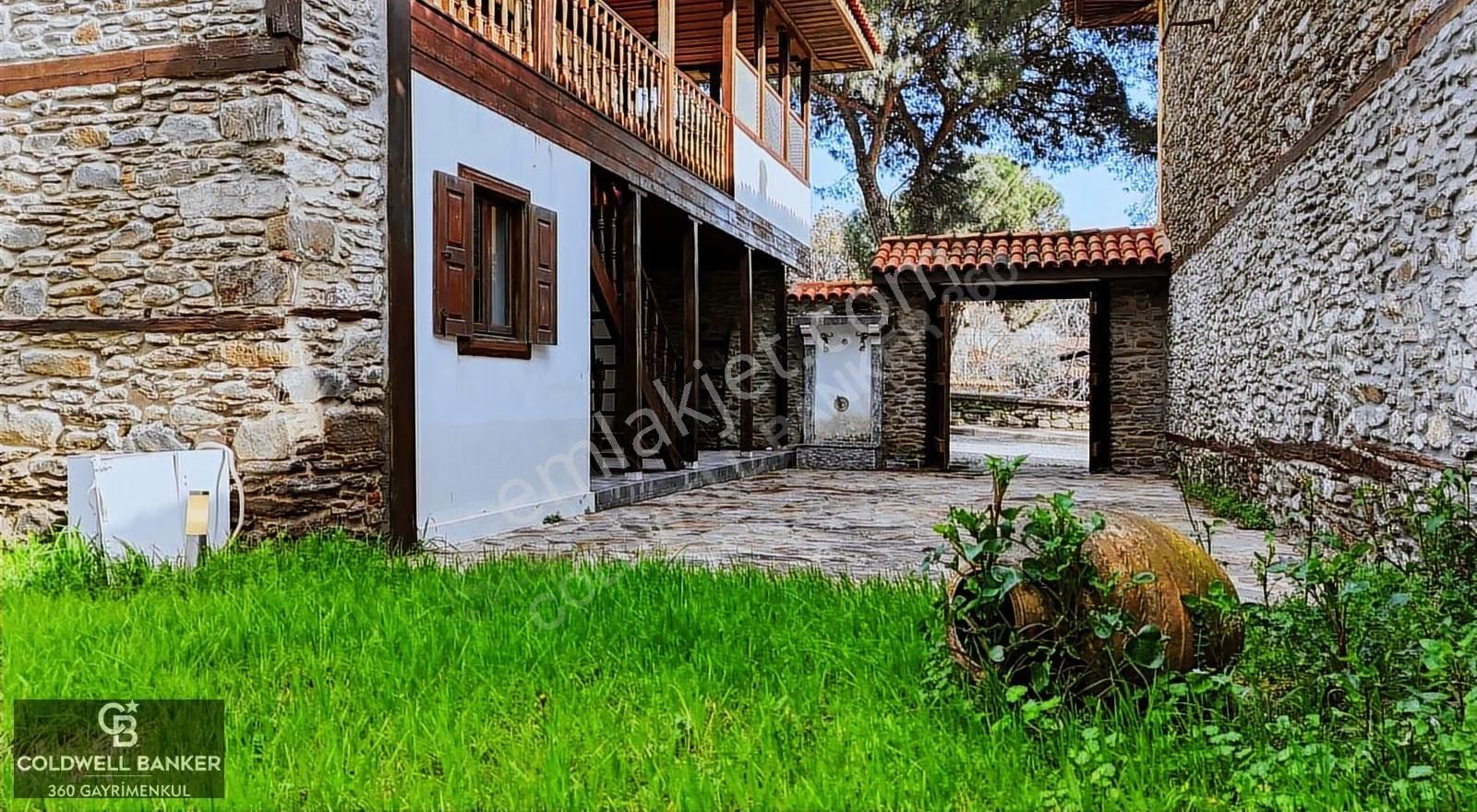 Ödemiş Birgi'de Restore Edilmiş Emsalsiz Satılık Taş Konak - Görsel 26