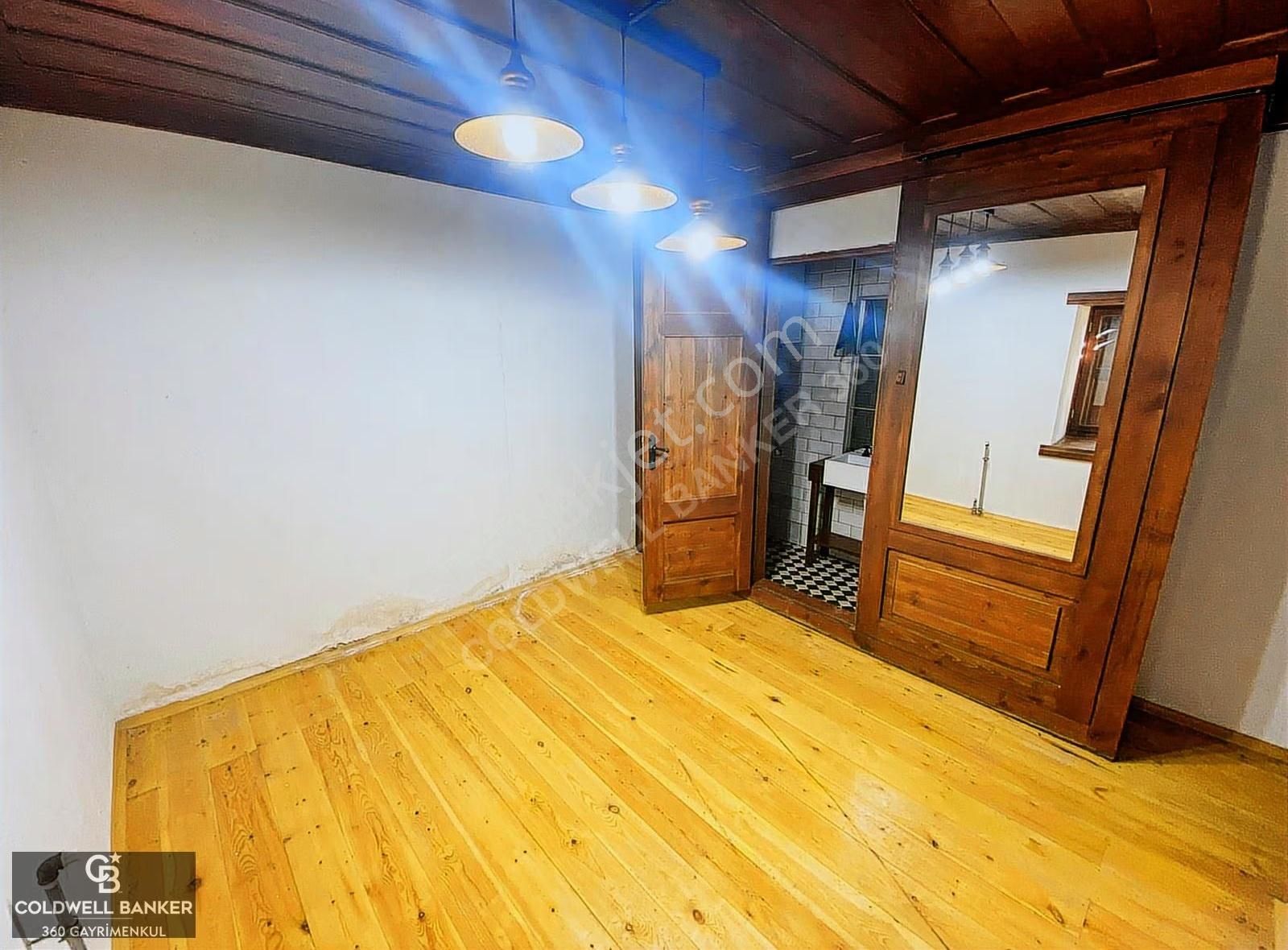 Ödemiş Birgi'de Restore Edilmiş Emsalsiz Satılık Taş Konak - Görsel 28