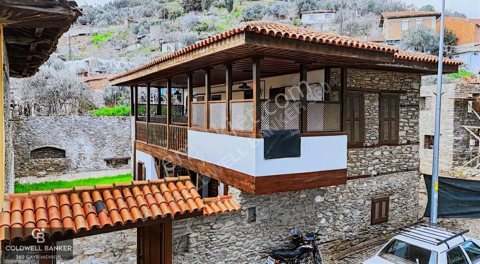 Ödemiş Birgi'de Restore Edilmiş Emsalsiz Satılık Taş Konak - Görsel 16