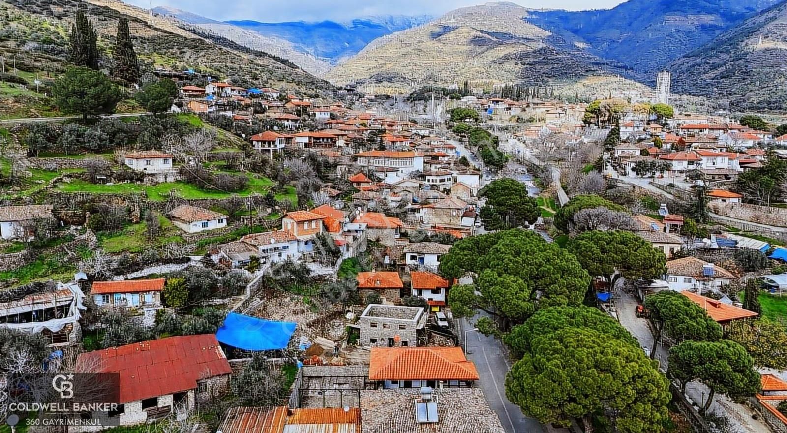 Ödemiş Birgi'de Restore Edilmiş Emsalsiz Satılık Taş Konak - Görsel 30