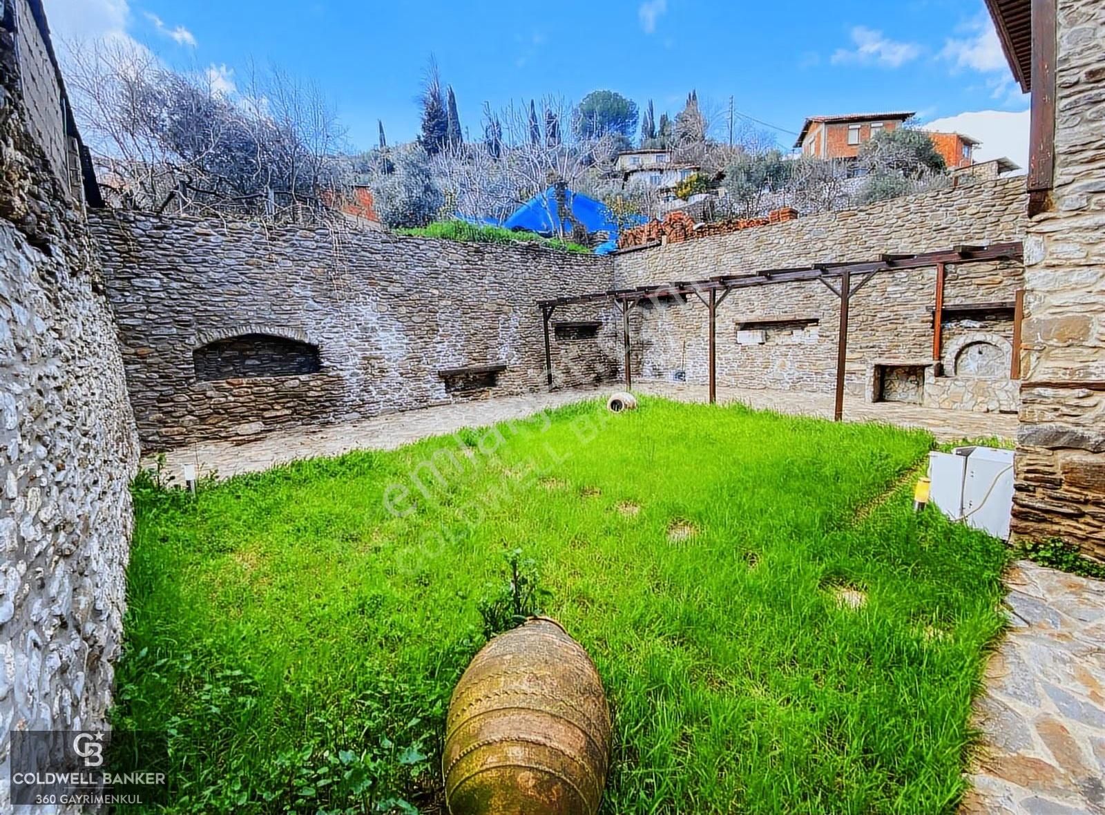 Ödemiş Birgi'de Restore Edilmiş Emsalsiz Satılık Taş Konak - Görsel 27