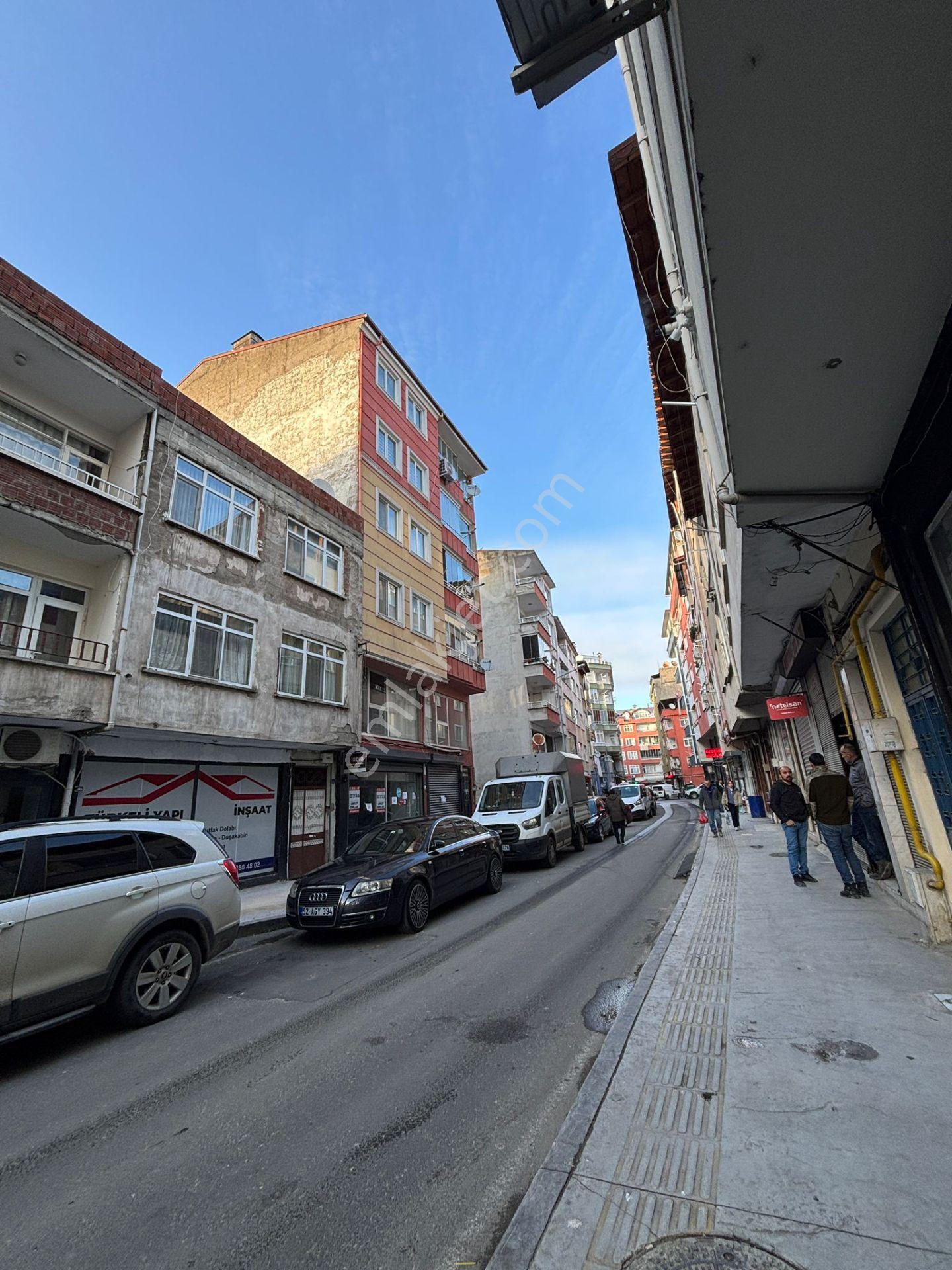Altınordu Merkez | 4 Katlı, Dükkanlı Satılık Bina - Görsel 10