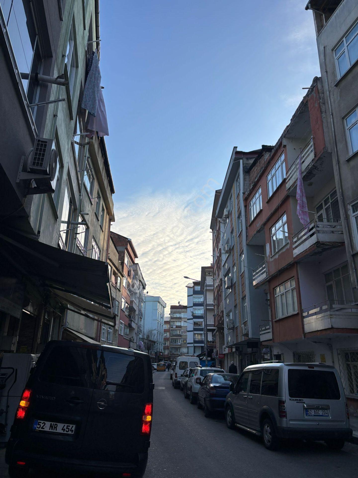 Altınordu Merkez | 4 Katlı, Dükkanlı Satılık Bina - Görsel 9